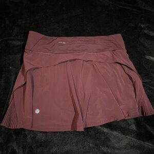Lululemon Red Merlot/Maroon skort.